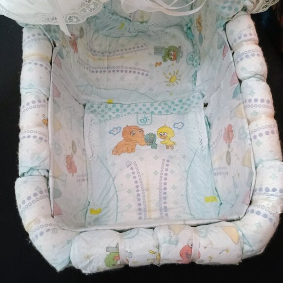 EUC: Handmade Bassinet Diaper Cake Great For Baby Shower Centerpiece - Picture 8 of 9